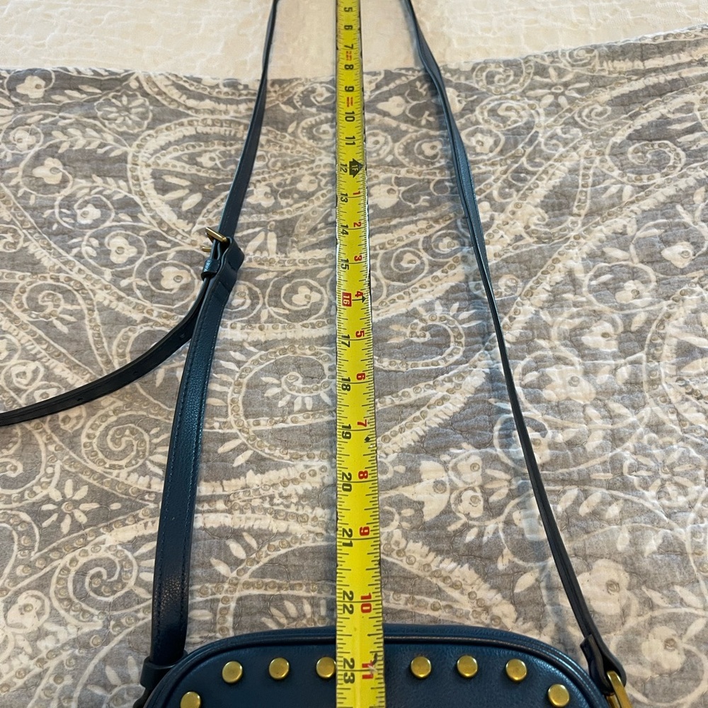 Fossil Maisie Navy Studded Oval Crossbody Bag SHB2424497 Twilight - Picture 3 of 5